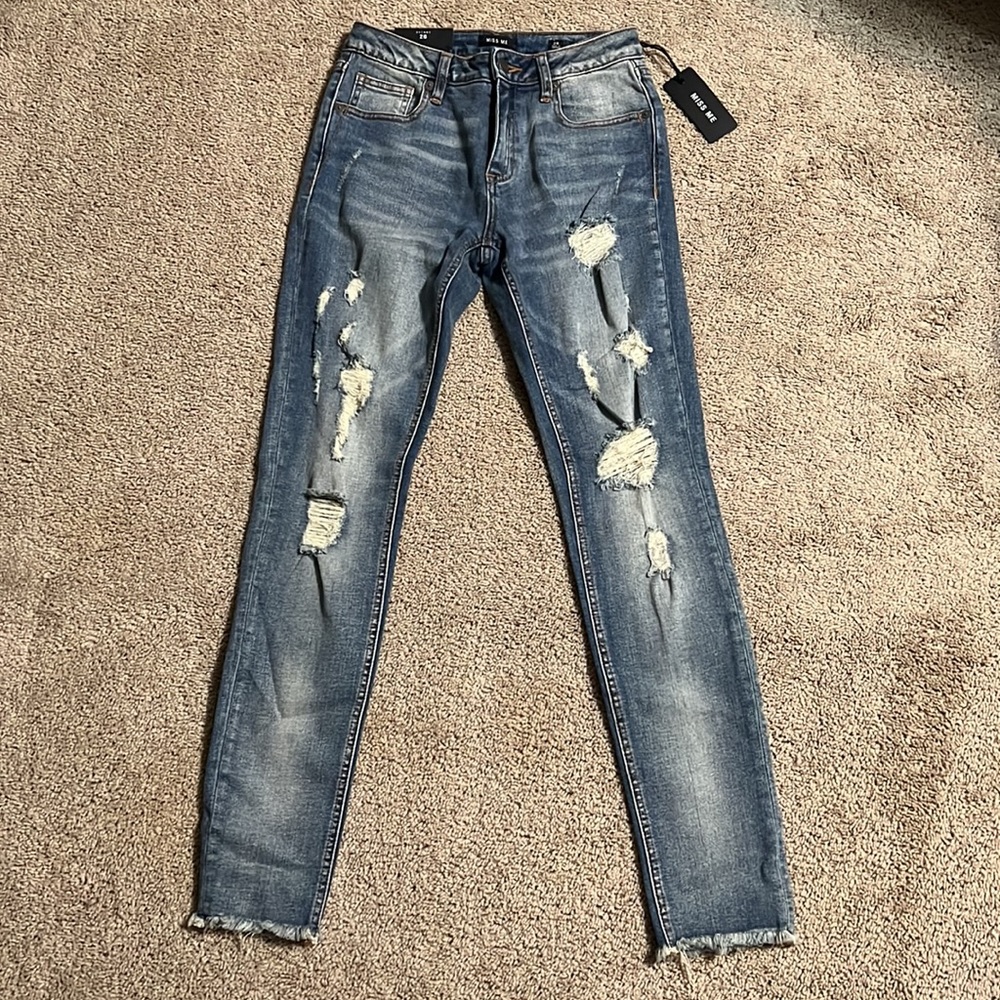 Miss Me Destructive Skinny Jeans size 26